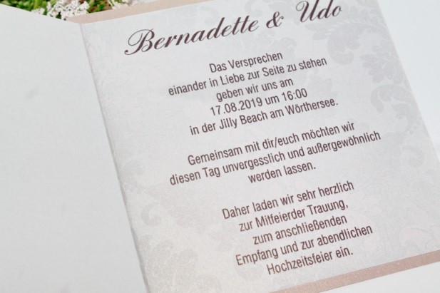 esküvői meghívó kártya ablakos formátumban 01-bent